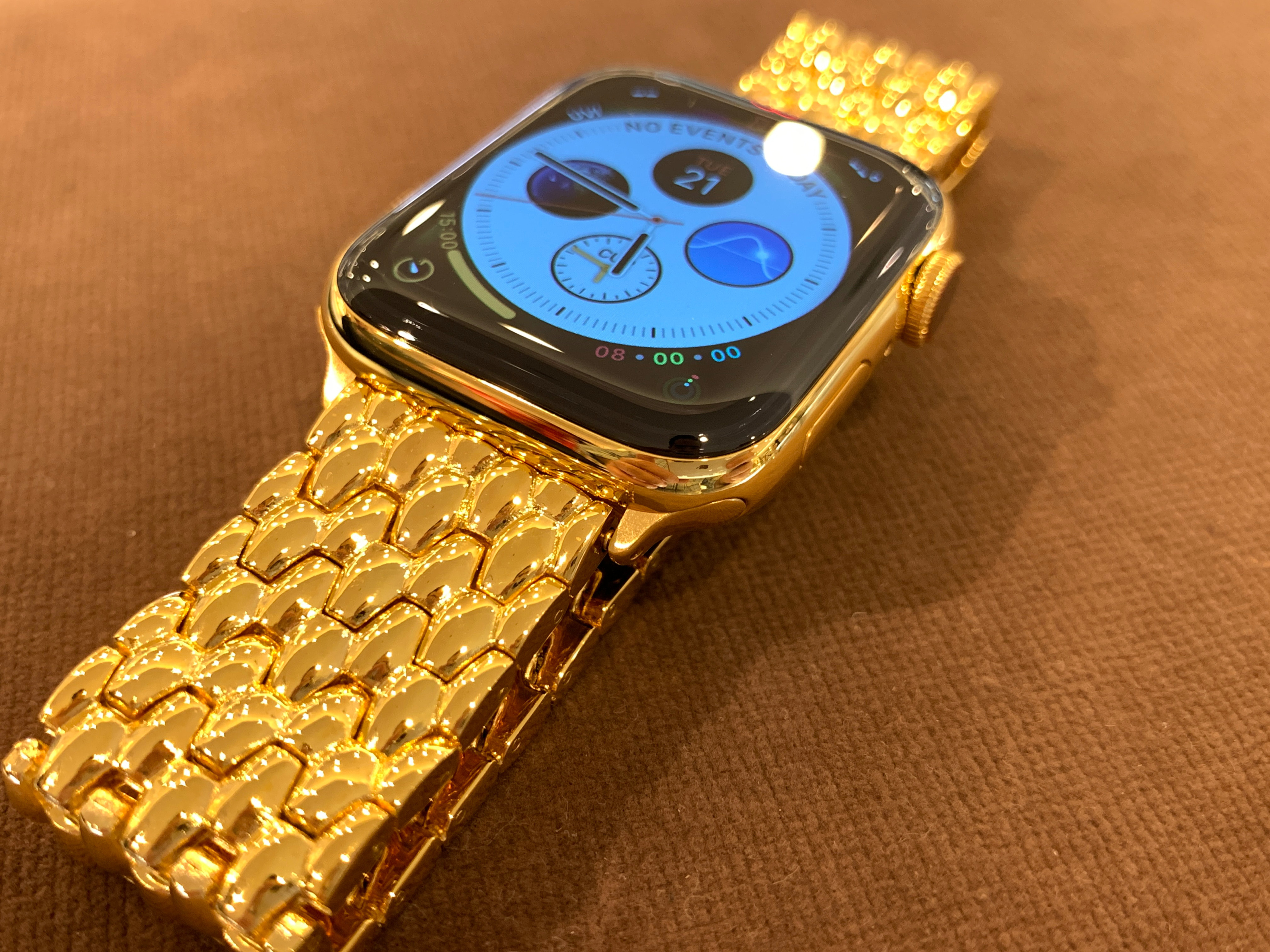 Apple Watch Series 9 45mm LTE+Gps , 24K gold plated, Engraved