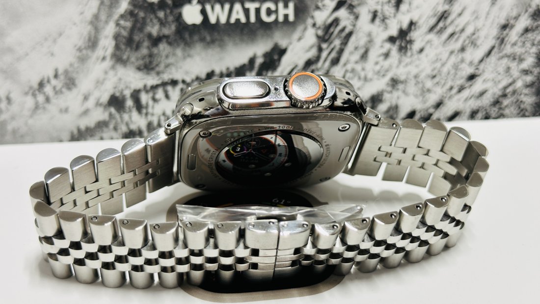 49mm Apple Watch Ultra 2 Titanium Diamond Polished with Rolex